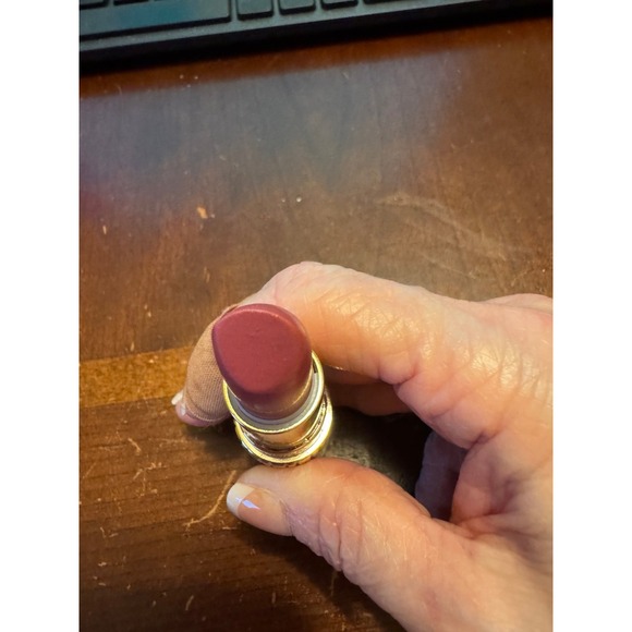 Lipstick bundle, 3 different colors.‎ NWOT - Picture 8 of 11